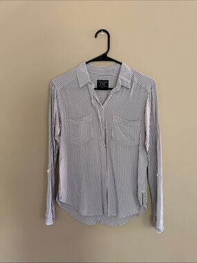 Abercrombie & Fitch Womens Stripe Button-Front Shirt